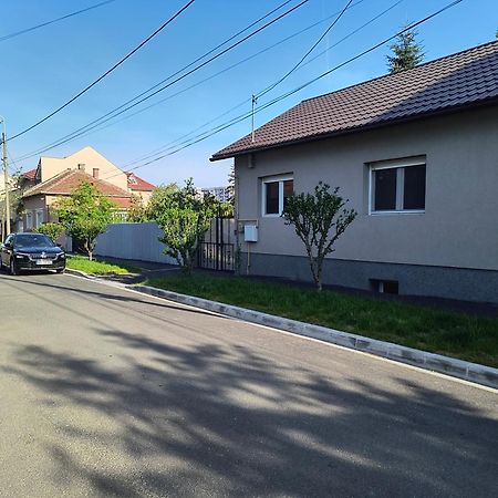 Carla'S Place Ap 2 Oradea Luaran gambar
