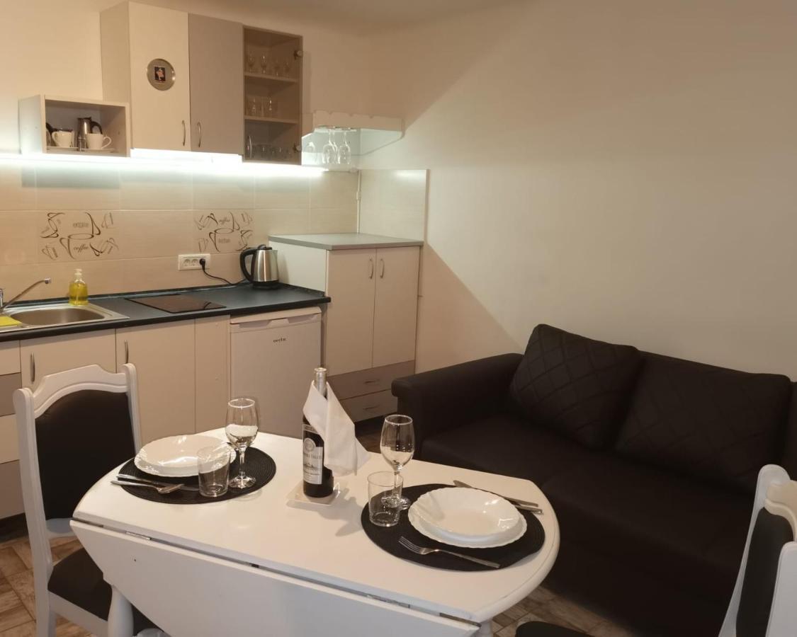 Carla'S Place Ap 2 Oradea Luaran gambar