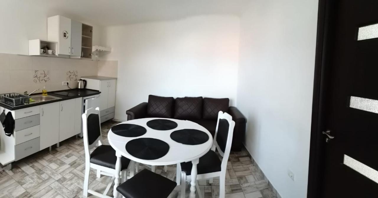 Carla'S Place Ap 2 Oradea Luaran gambar